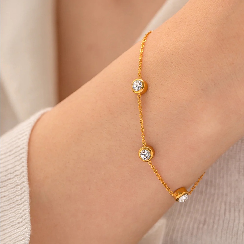 18K Gold Plated Solitaire Bracelet*Bezel Station Diamond Swarovski Zircon*JD